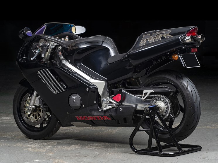 Honda nr 750